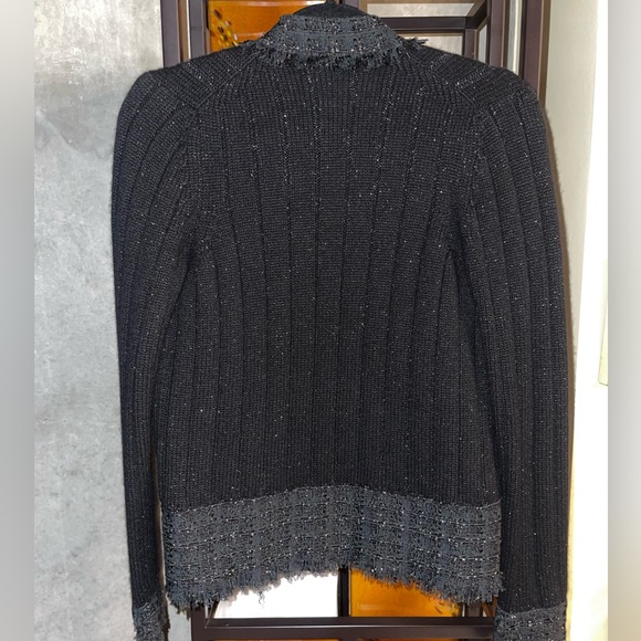 CHANEL Vintage  🌟 Cashmere blend 100% AUTHENTIC - Picture 2 of 16